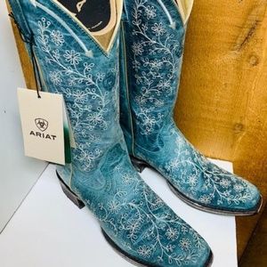 Ariat Fleur fashion boot